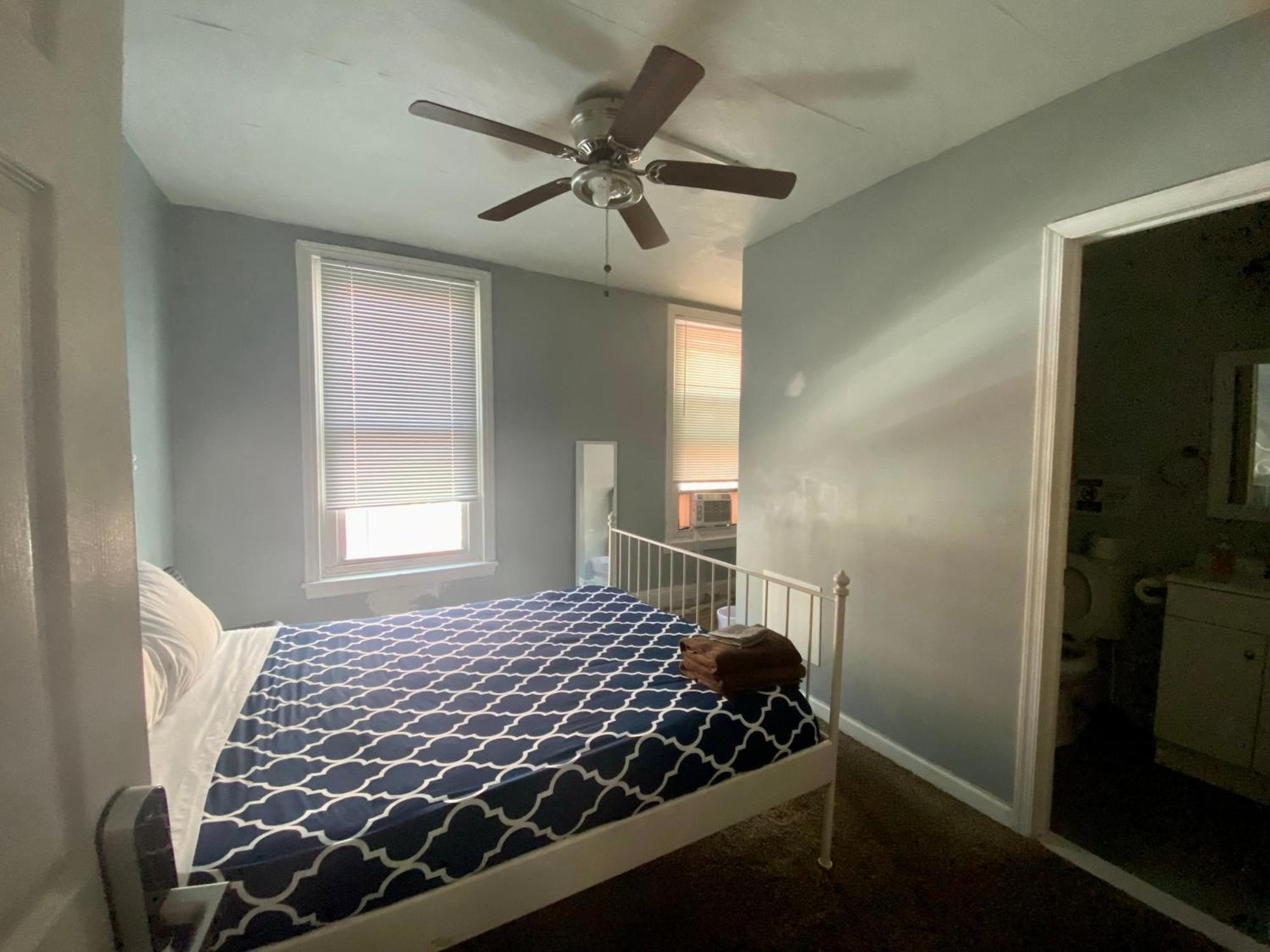 Clover 2900 - Apartment And Rooms With Private Bathroom Near Washington Ave South Philly 费城 客房 照片